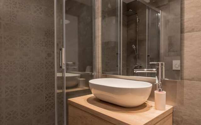 Deluxe, Charming and Cozy Bcadria Apartment A2