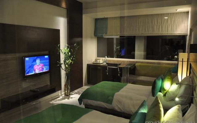 Maya Hotel