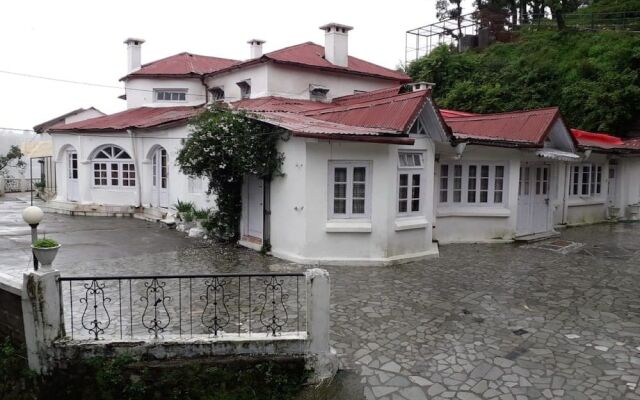 Hotel Chimney House by OpenSky, Mussoorie