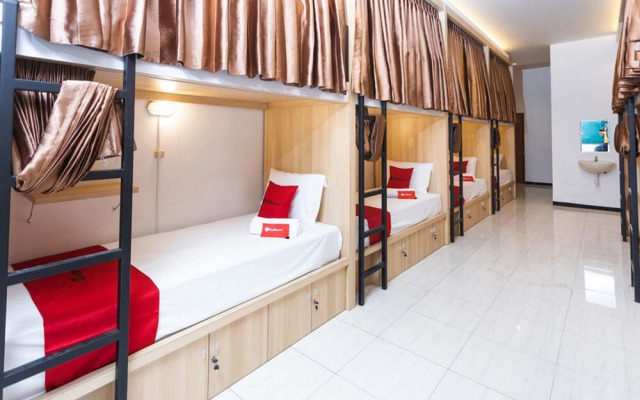 Reddoorz Hostel @ Malang City Center