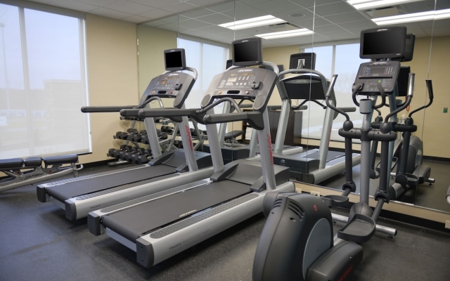 Fairfield Inn & Suites Canton South