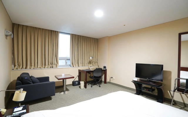 Gumi Century Hotel