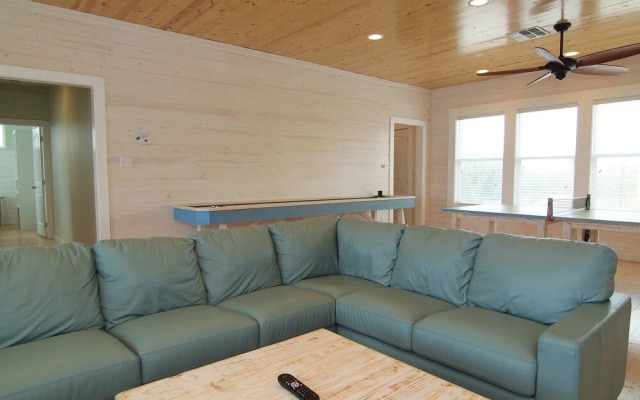 Beach Club Clubhouse 1