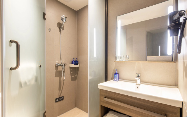 HanTing Hotel (Luoyang Song County Luhunhu)
