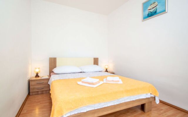 Apartment Josip Rantasalmi