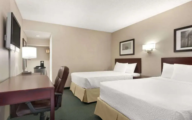 Days Inn - Lethbridge