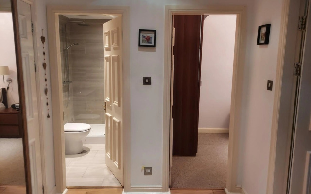 Sunshine On Leith Apartment