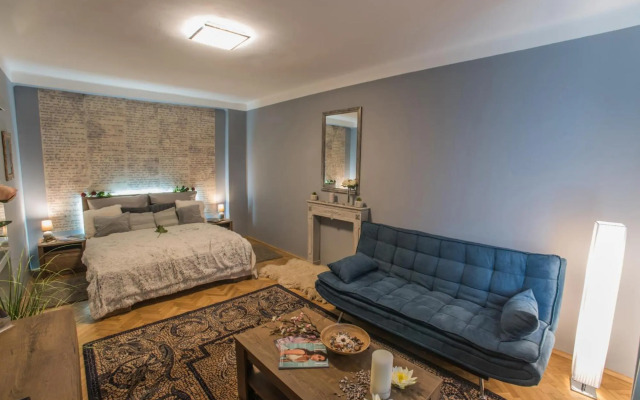 Jewellery box on the riverside