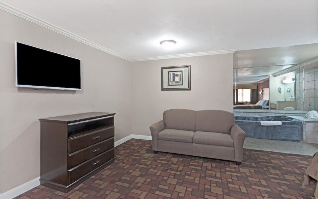 Travelodge By Wyndham Whittier