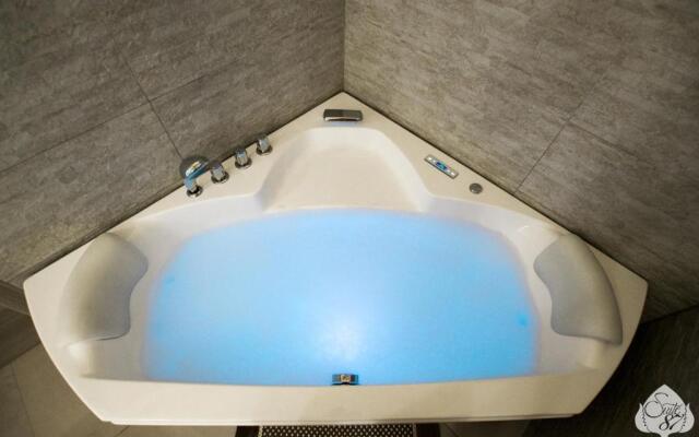 Suite 87
