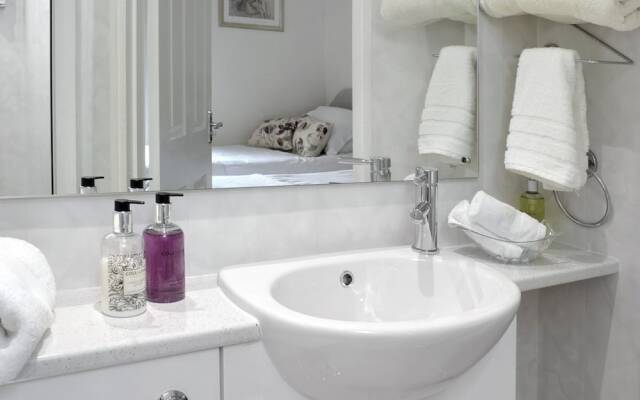 Sea Breezes Guest House
