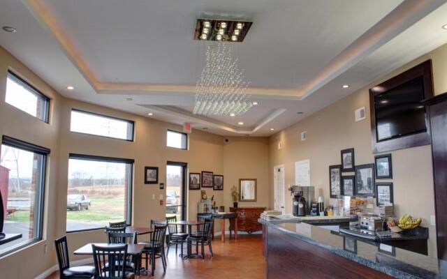 Luxbury Inn & Suites