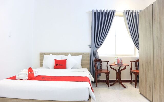 Reddoorz Plus Near Bai Truoc