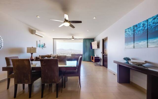 Cabo Pedregal Condo: Ocean View & 2 Infinity Pools