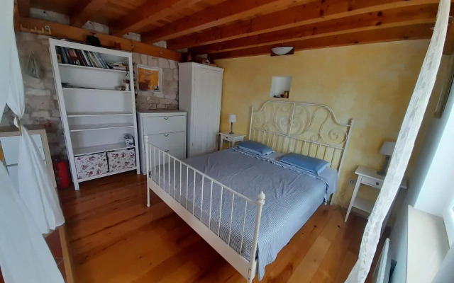Moja posebna kuća na osami kraj mora