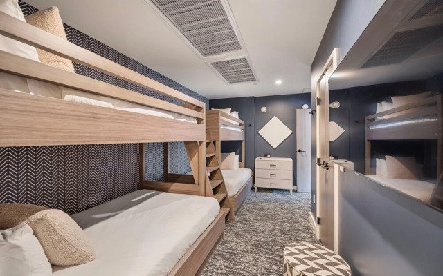 P Ndry 3206 in Park City