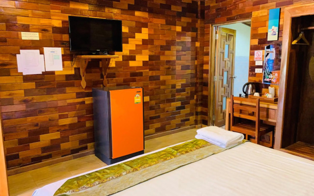 Sangsawan Palace Khaolak Hotel
