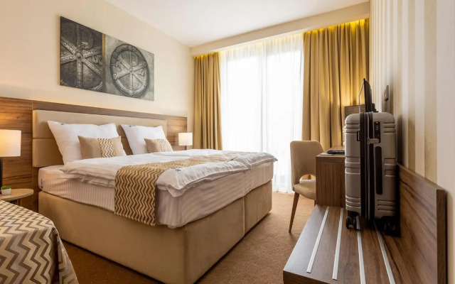 Hotel Nais