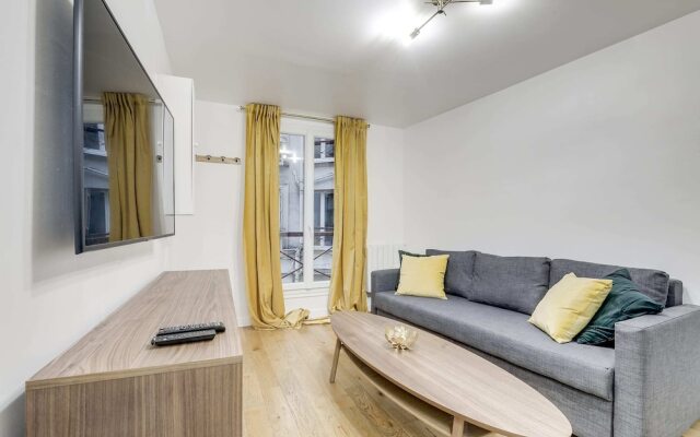 Magnificent Apartment Near Republique