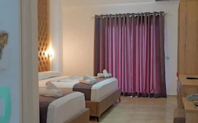 Esmerald Hotel