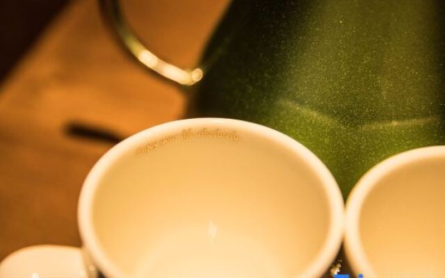 James Joyce Coffetel (Beijing Liangxiang Nanguan Metro Station)
