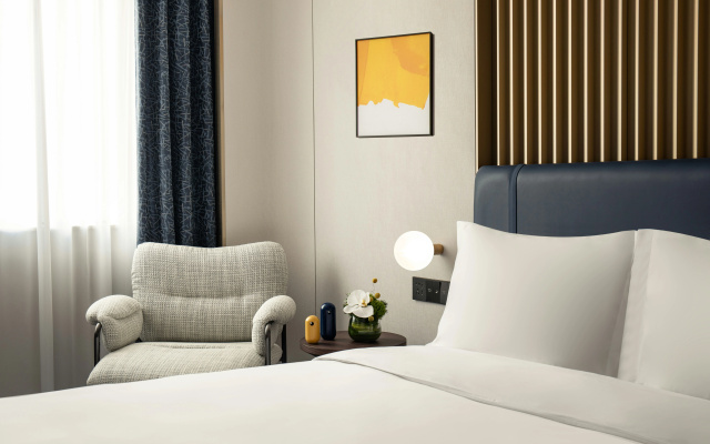 voco Wuhan Xinhua by IHG
