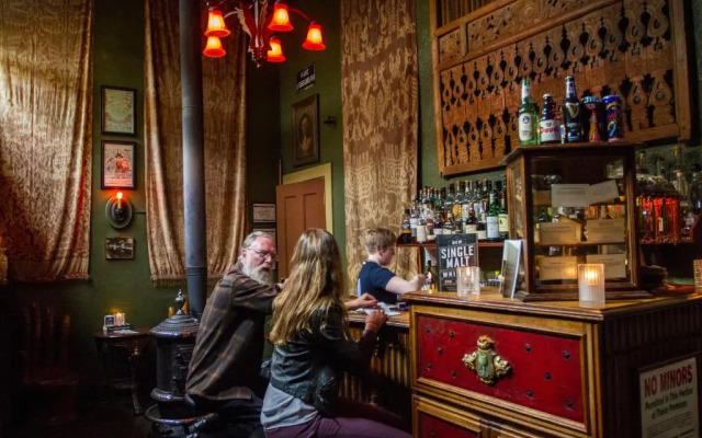 McMenamins Kennedy School