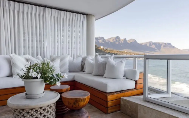 Clifton Views - Oceanfront Home