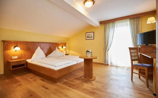 Gasthof-Hotel Zur Post Samerberg
