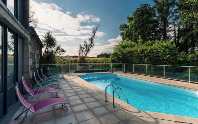 Hotel Kastell Dinec'h