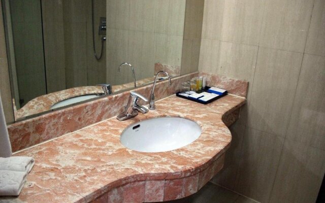 Haishanghai International Hotel - Qinhuangdao