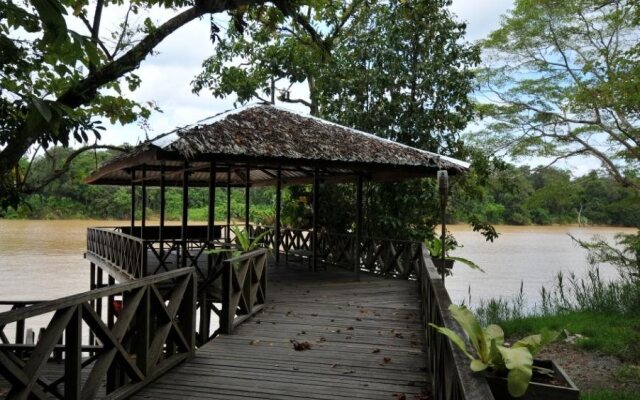 Borneo Nature Lodge