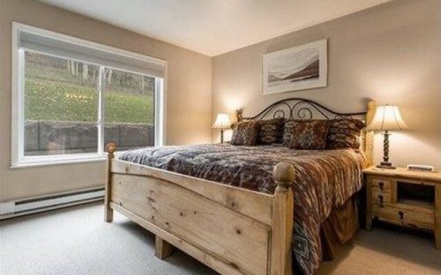 Pine Ridge - 5 Bedrooms Home