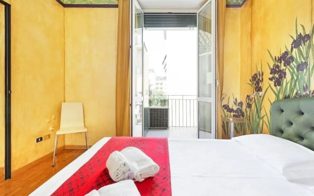 Moscova Balcony Flat