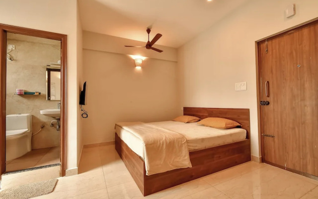 Ega Orchid Luxury by HomeSlice