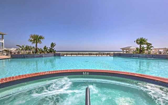 Pointe West Family Retreat: Balcony & Ocean Views!
