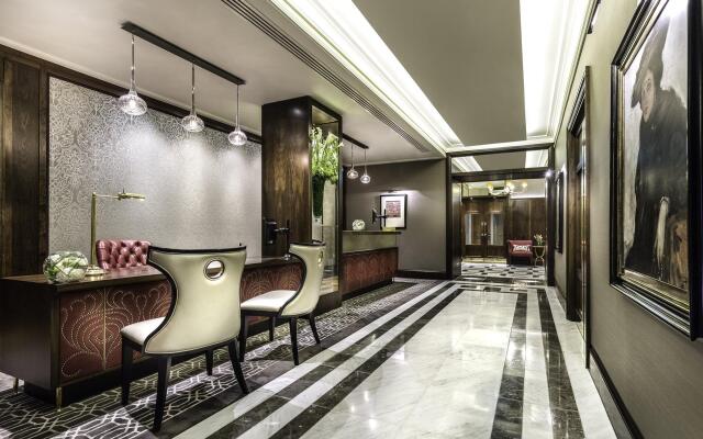 Taj 51 Buckingham Gate, Suites and Residences