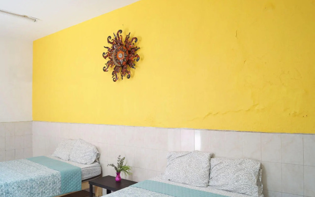 Casa de los Soles B&B Hostel