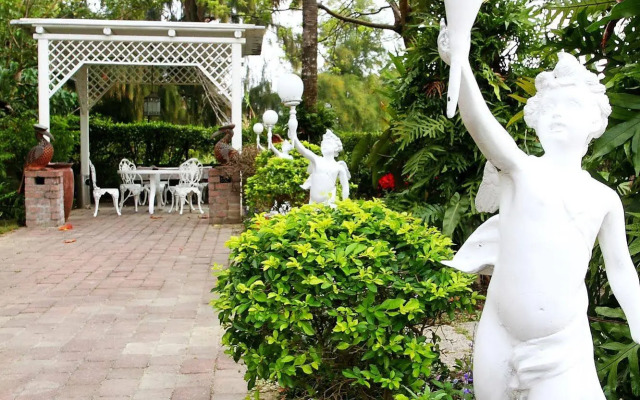 Ea-Dor Luxury Villa