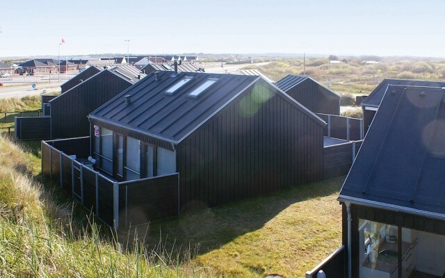Comfortable Holiday Home in Rømø Near Beach