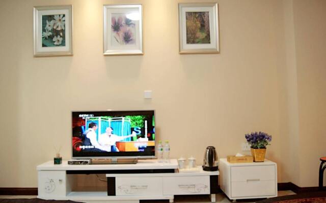 Hip-Hop Hotel Apartment