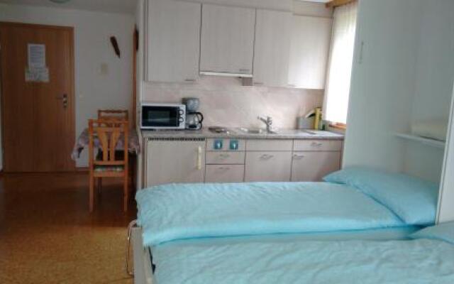 Studio Regli Anne-Maria