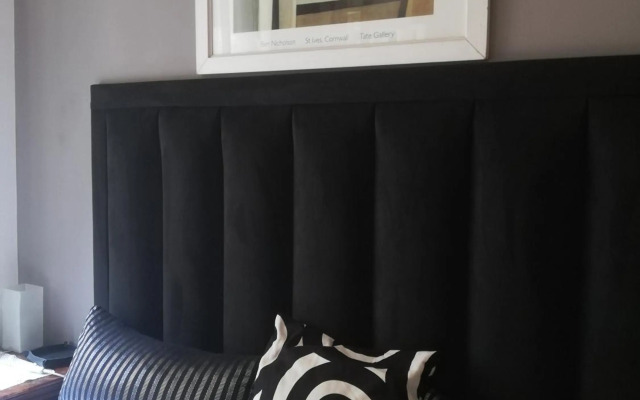 New West10 STAR Center