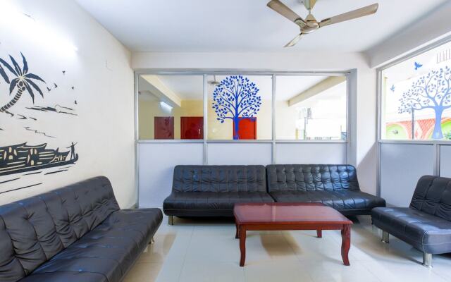 Hotel Rich Residency