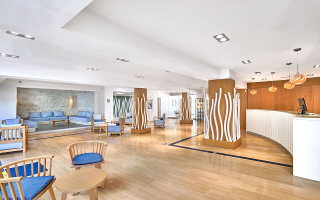 Flamboyan Caribe Hotel & Spa
