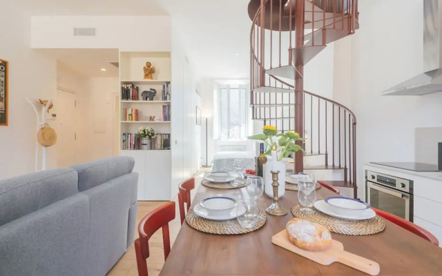 Rooftop Nest in Como City Center by Rent all Como