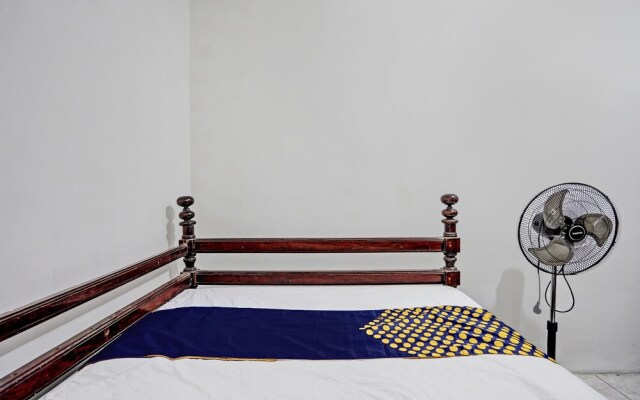 SPOT ON 92595 Umi Homestay Syariah