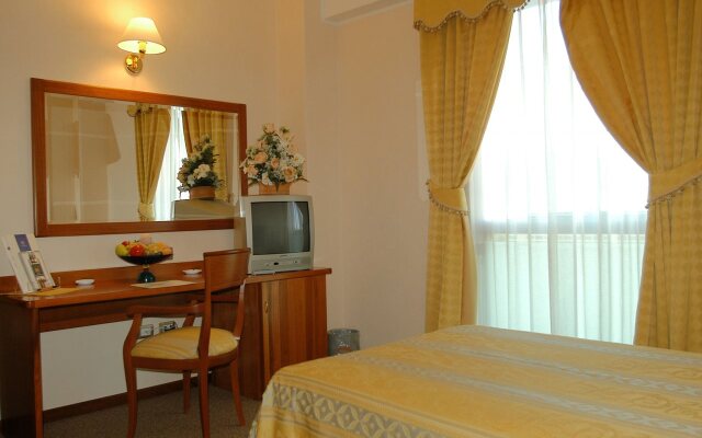 Hotel Gentile Da Fabriano