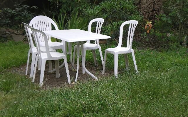 Studio rez-de-jardin Le Pin