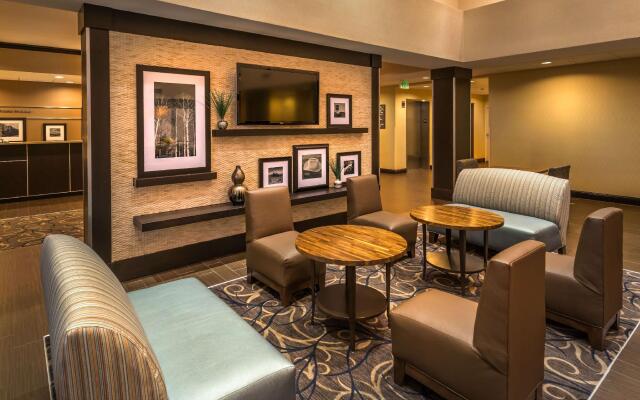Hampton Inn & Suites Reno